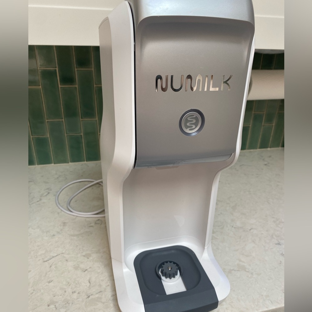 Numilk machine plus 6 month supply of Numilk starters and 2 milk bottles